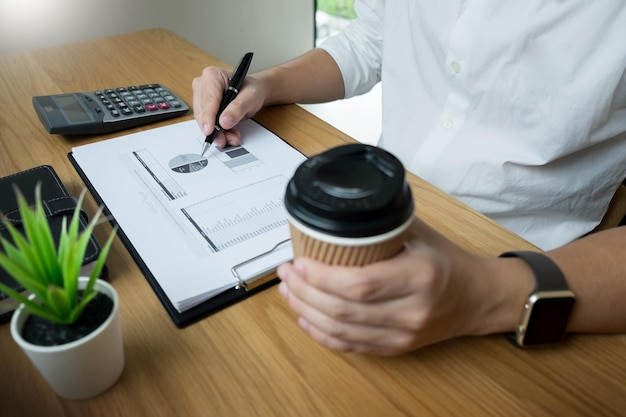  План счетов в бухгалтерском учете: основные принципы и практические рекомендации